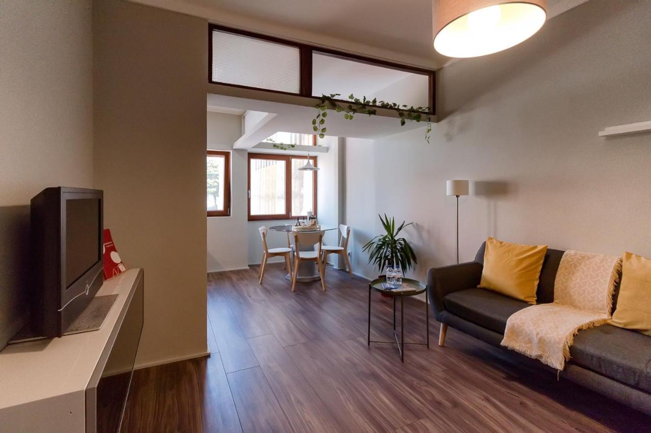 Family Trindad Flat Apartment Porto Luaran gambar
