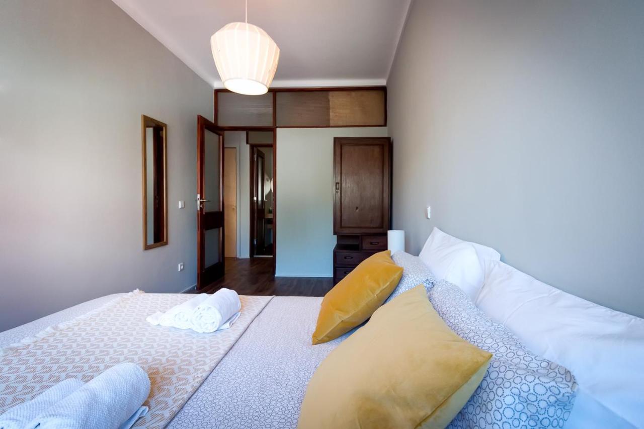 Family Trindad Flat Apartment Porto Luaran gambar