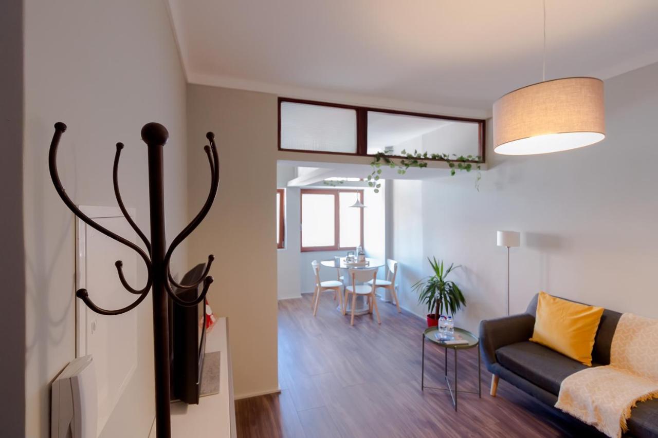 Family Trindad Flat Apartment Porto Luaran gambar
