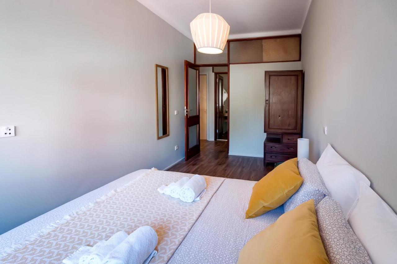 Family Trindad Flat Apartment Porto Luaran gambar
