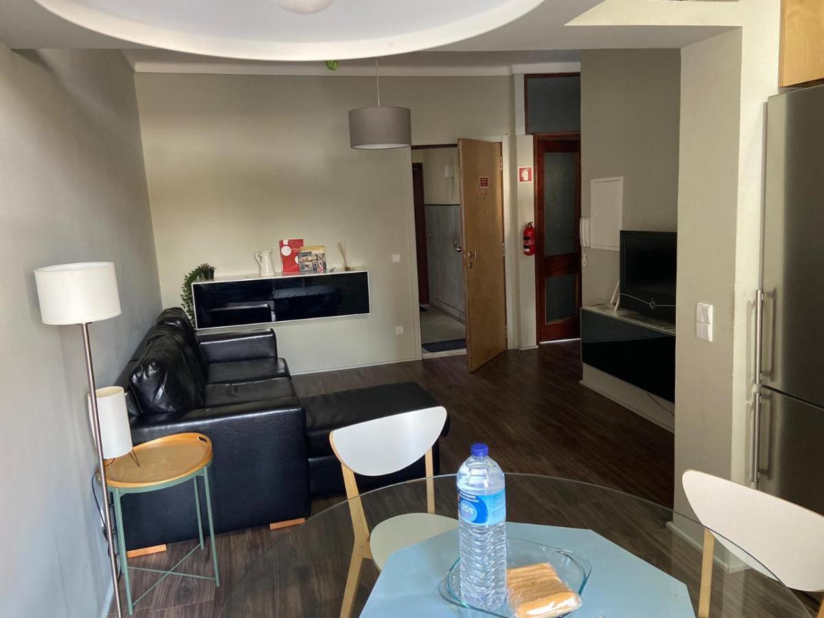 Family Trindad Flat Apartment Porto Luaran gambar